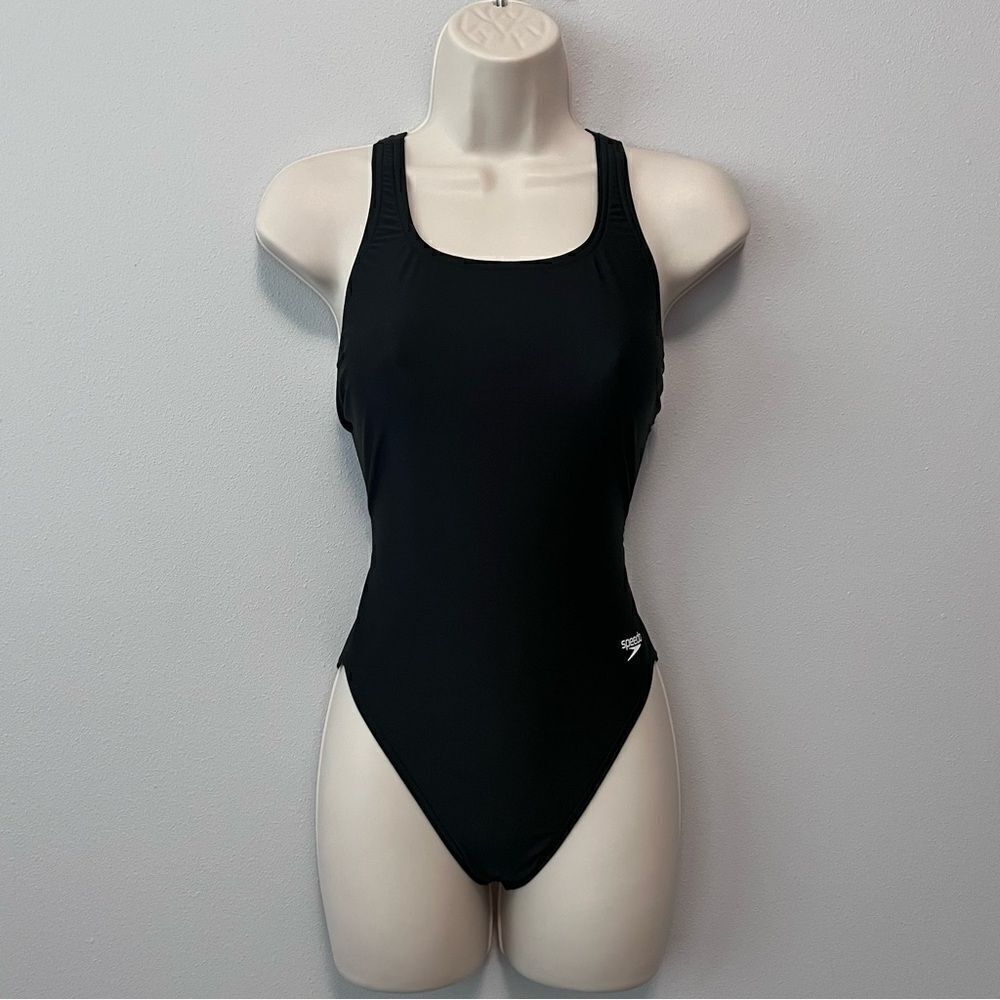 Speedo Black Pro LT One-Piece Swimsuit Size 8/34  NWT!
